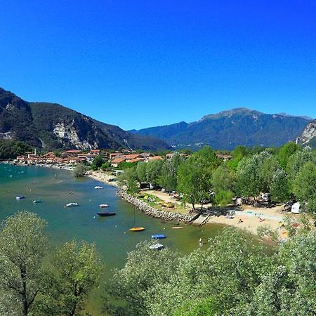 באוונו Paradiso Sul Lago Maggiore מראה חיצוני תמונה